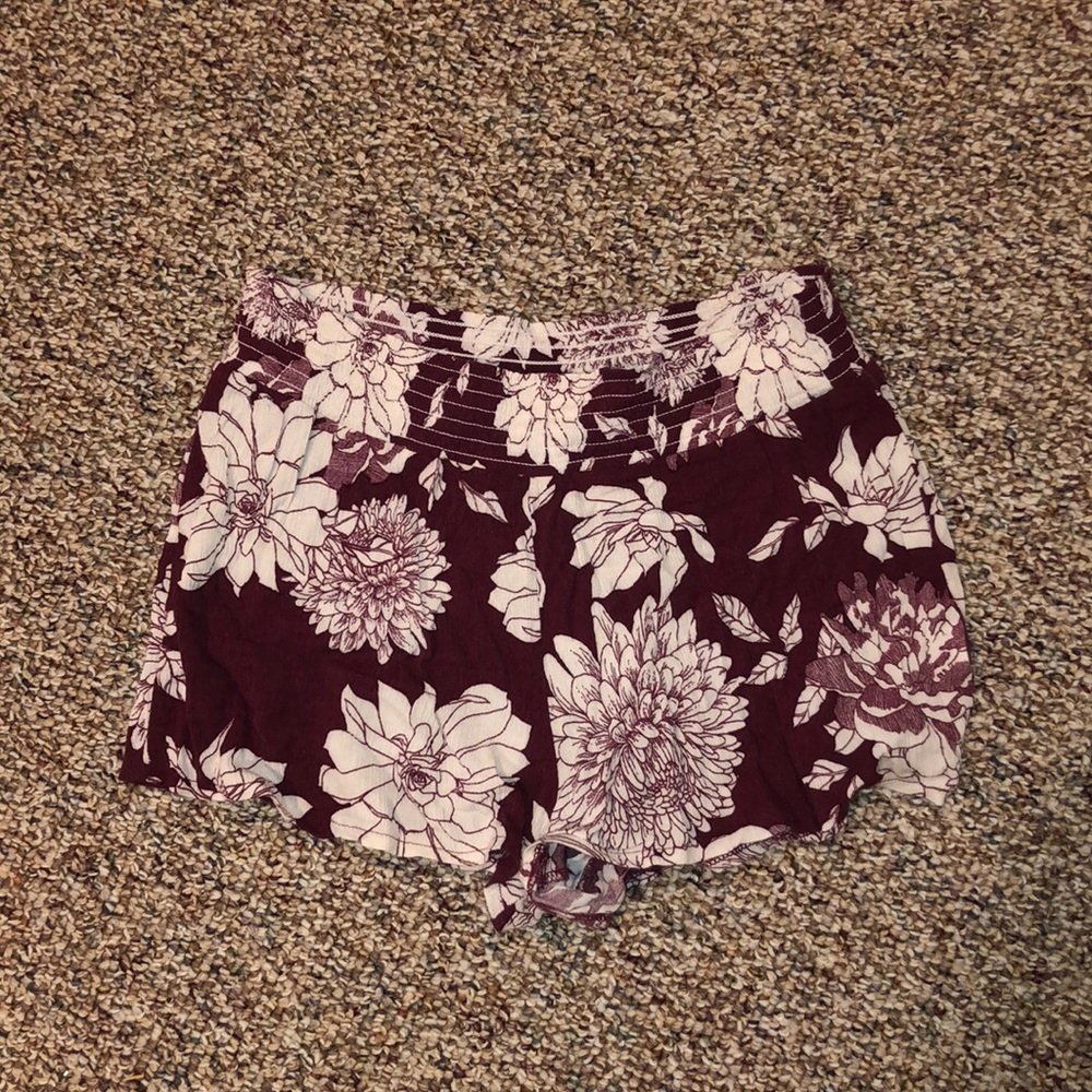 Pacsun soft flower shorts